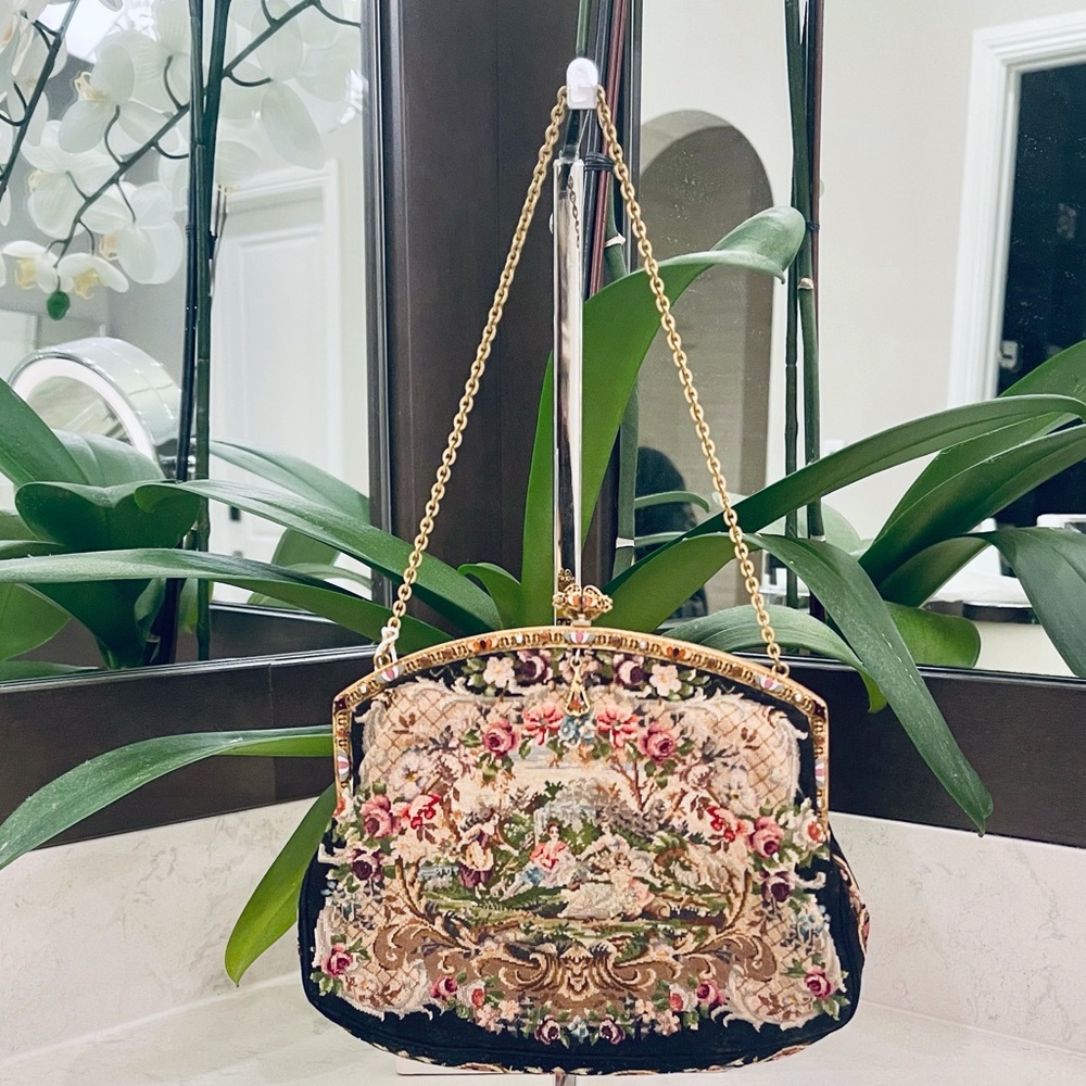 VINTAGE PETIT POINT PURSE WITH SILK INTERIOR